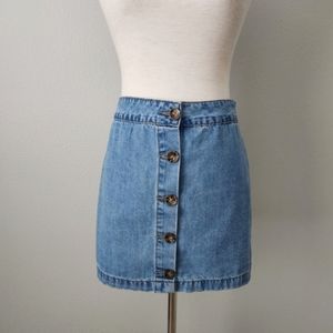 Forever 21 Denim Mini Skirt With Front Buttons, Size Large